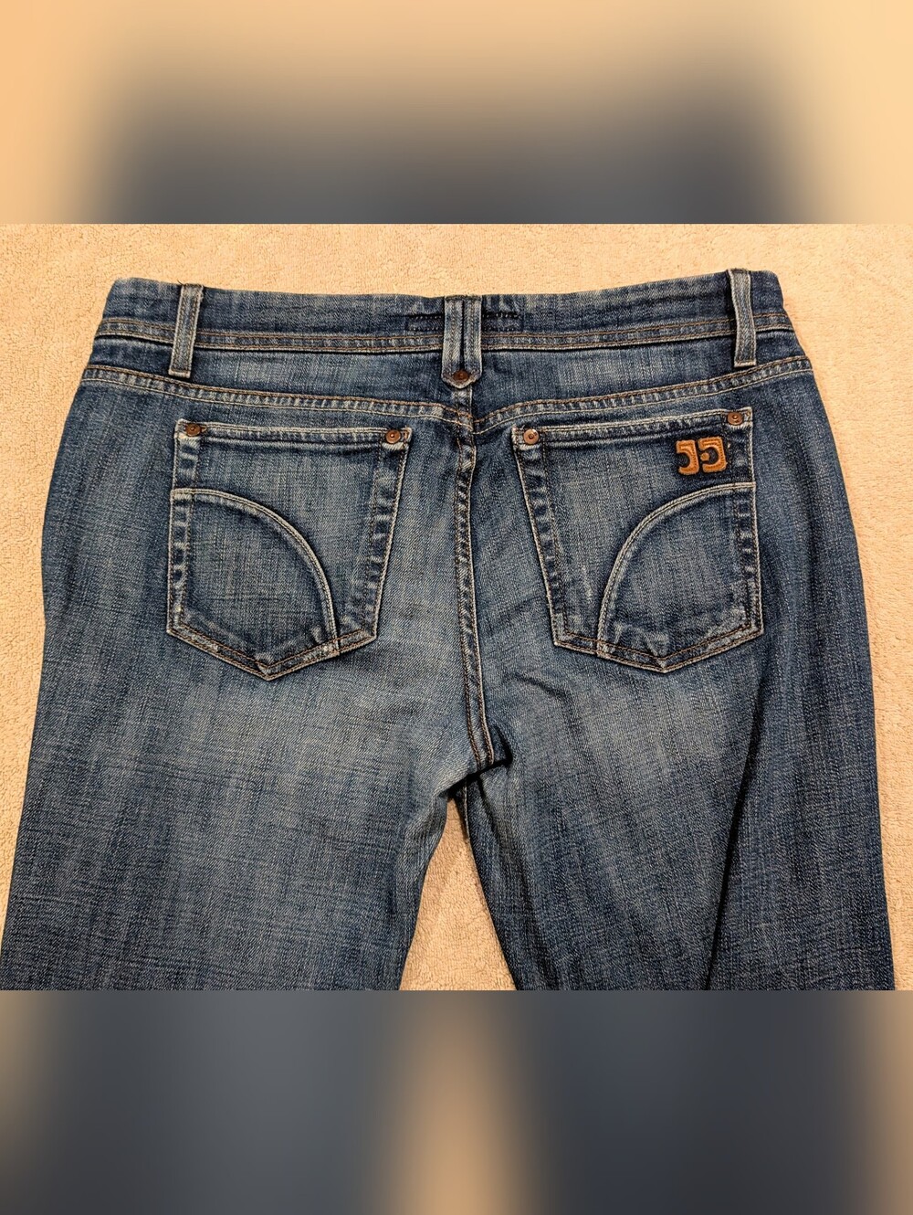 $26 Joe's Jeans Size 31/12 The Provocateur Petite Length Bootcut Jeans EUC